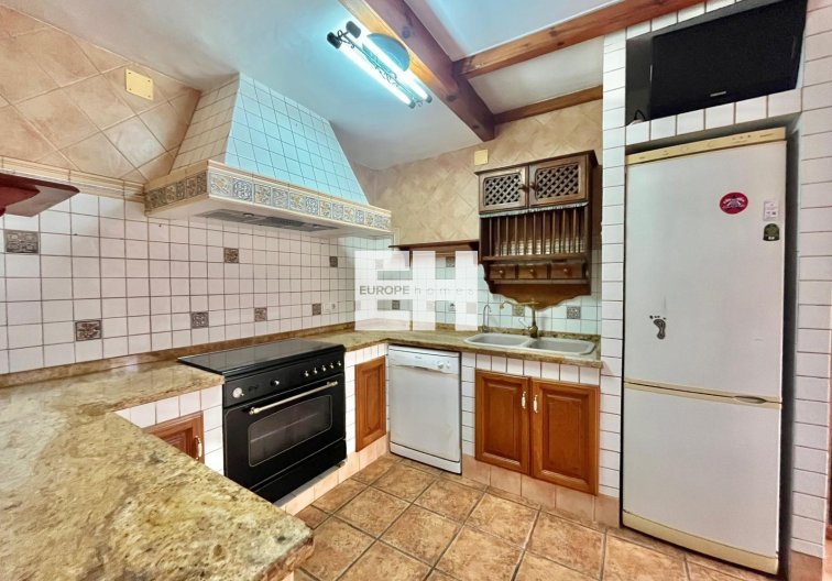 Resale - villa - Torrevieja - Los Balcones - Los Altos Del Edén