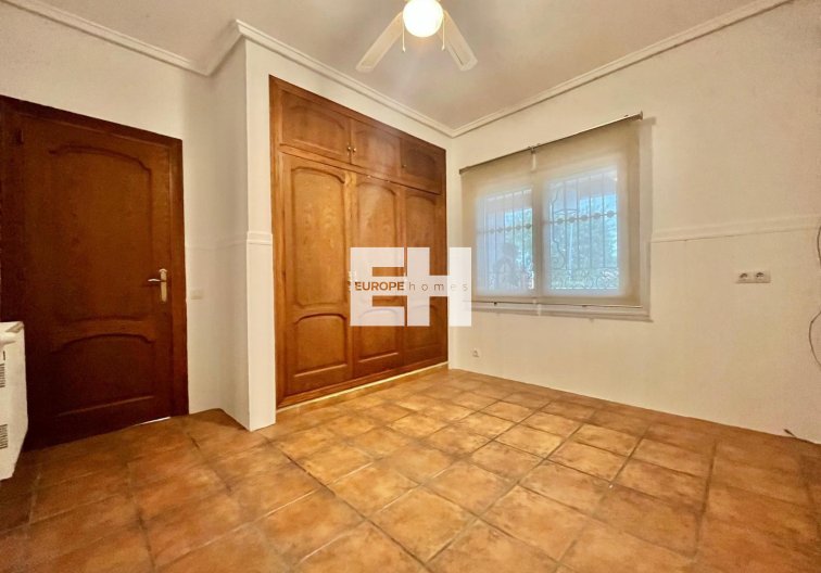 Resale - villa - Torrevieja - Los Balcones - Los Altos Del Edén