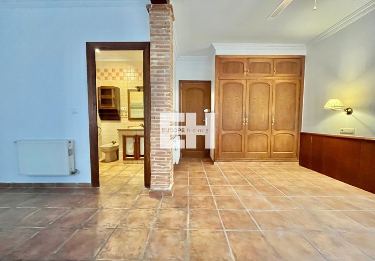 Resale - villa - Torrevieja - Los Balcones - Los Altos Del Edén