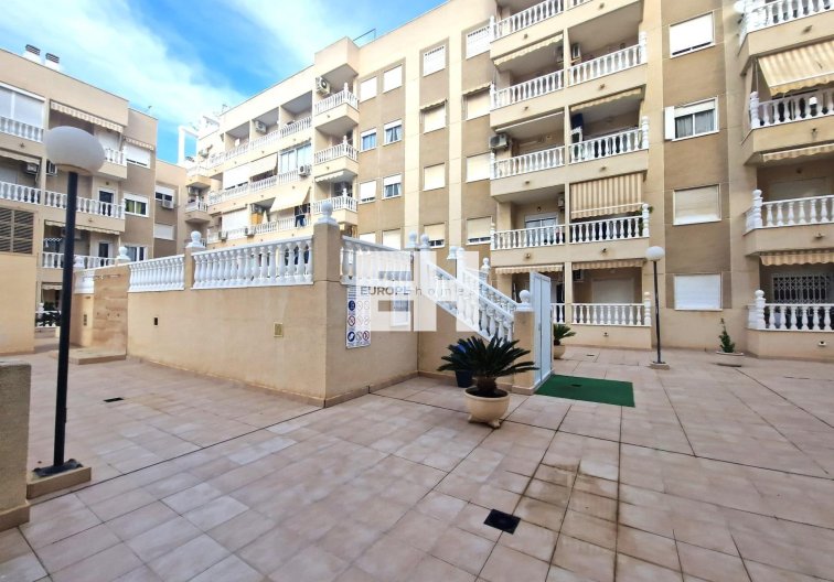 Wiederverkauf - Wohnung - Torrevieja - Playa del Cura