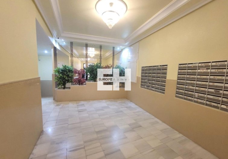Wiederverkauf - Wohnung - Torrevieja - Playa del Cura