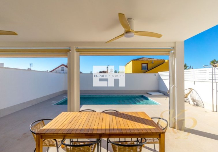 Herverkoop - villa - Torrevieja - Costa Blanca