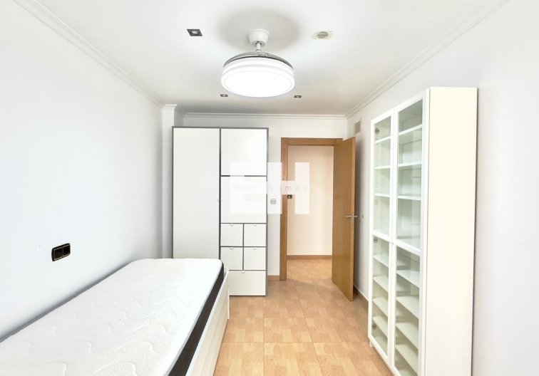 Segunda mano - Apartamento  - Torrevieja - Centro