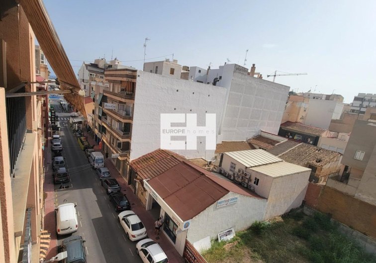 Segunda mano - Apartamento  - Torrevieja - Centro