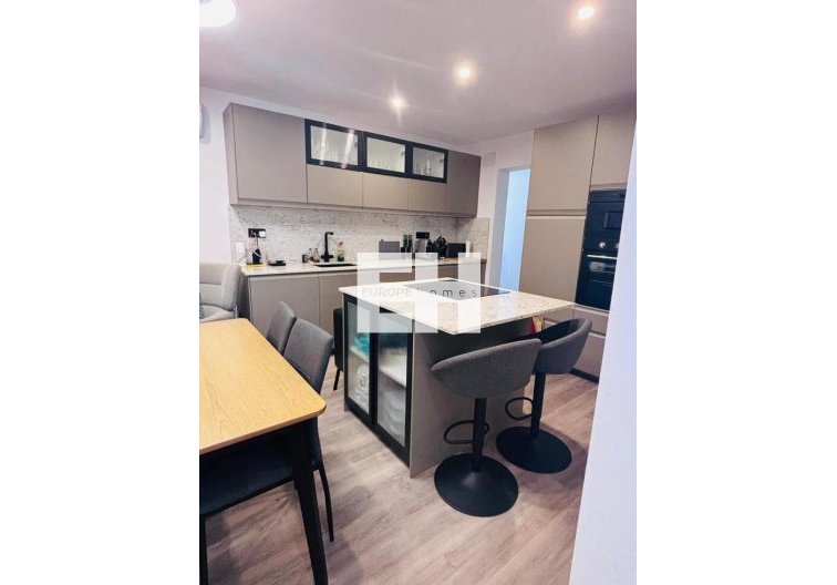 Herverkoop - town house - San Miguel de Salinas - Inland
