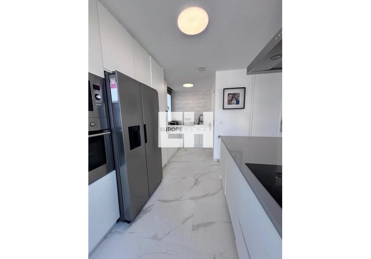 Resale - villa - Villamartin - Costa Blanca