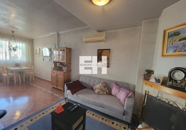 Resale - town house - Orihuela Costa - Playa Flamenca