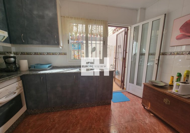 Resale - town house - Orihuela Costa - Playa Flamenca