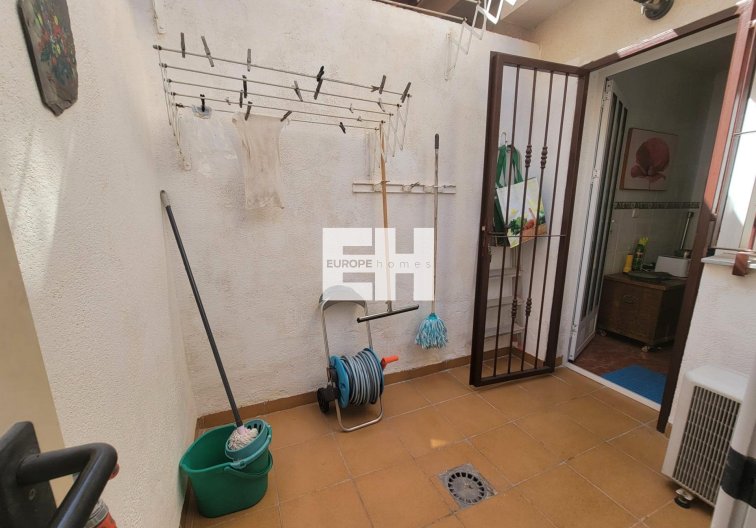 Resale - town house - Orihuela Costa - Playa Flamenca