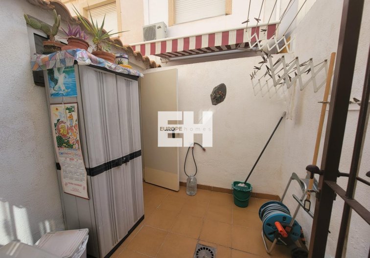 Resale - town house - Orihuela Costa - Playa Flamenca