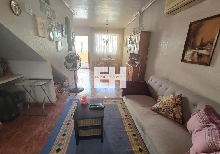 Resale - town house - Orihuela Costa - Playa Flamenca
