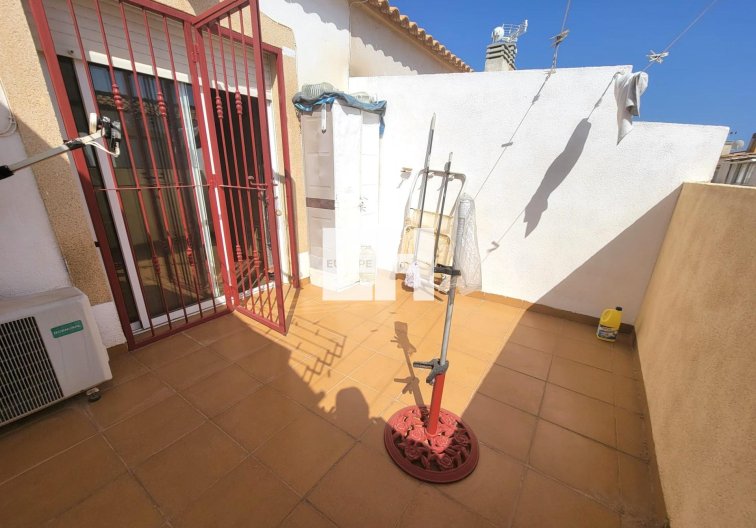 Resale - town house - Orihuela Costa - Playa Flamenca