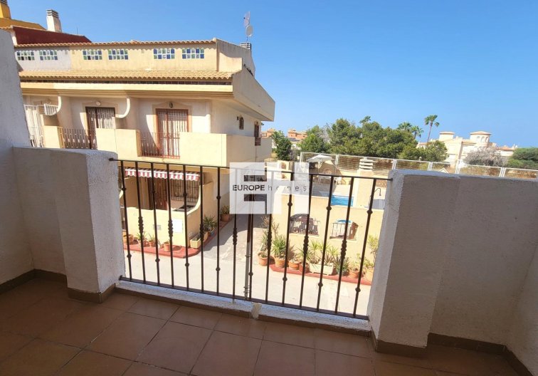 Resale - town house - Orihuela Costa - Playa Flamenca