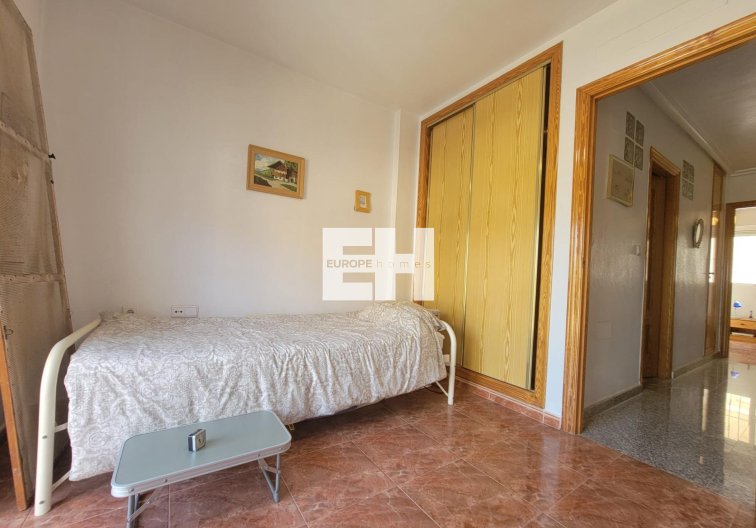 Resale - town house - Orihuela Costa - Playa Flamenca