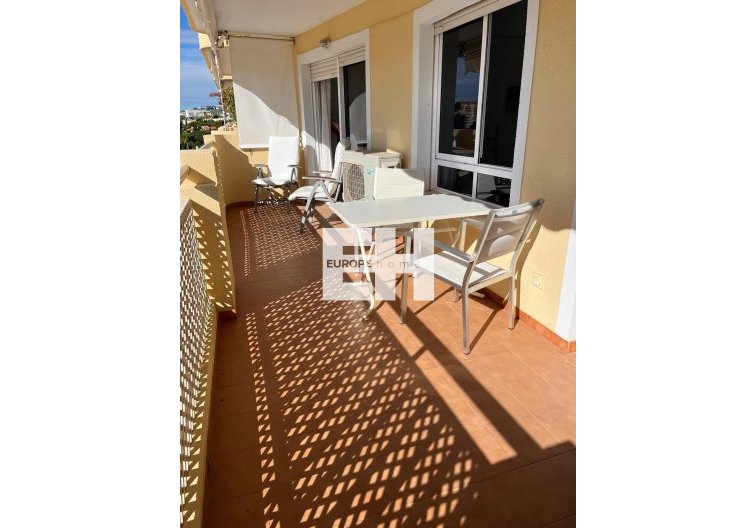Resale - Apartment - Orihuela Costa - Campoamor