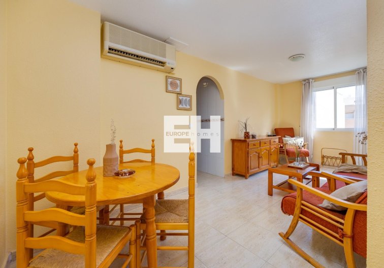 Wiederverkauf - Wohnung - Torrevieja - Playa del Cura