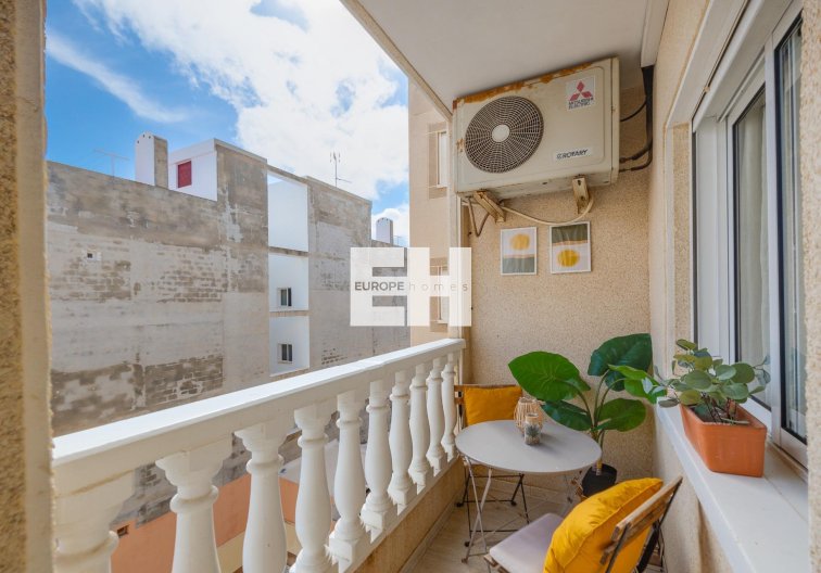 Wiederverkauf - Wohnung - Torrevieja - Playa del Cura