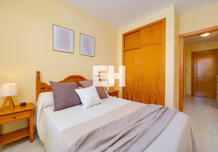 Wiederverkauf - Wohnung - Torrevieja - Playa del Cura