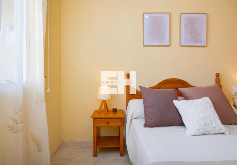 Wiederverkauf - Wohnung - Torrevieja - Playa del Cura
