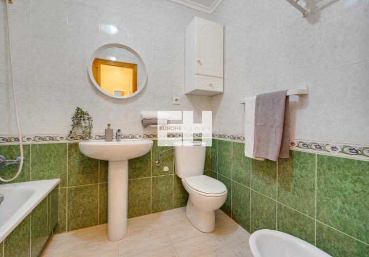 Wiederverkauf - Wohnung - Torrevieja - Playa del Cura