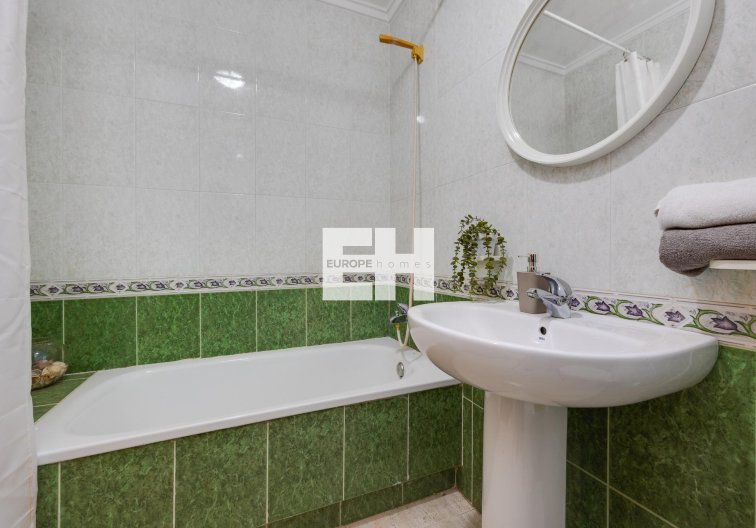 Wiederverkauf - Wohnung - Torrevieja - Playa del Cura
