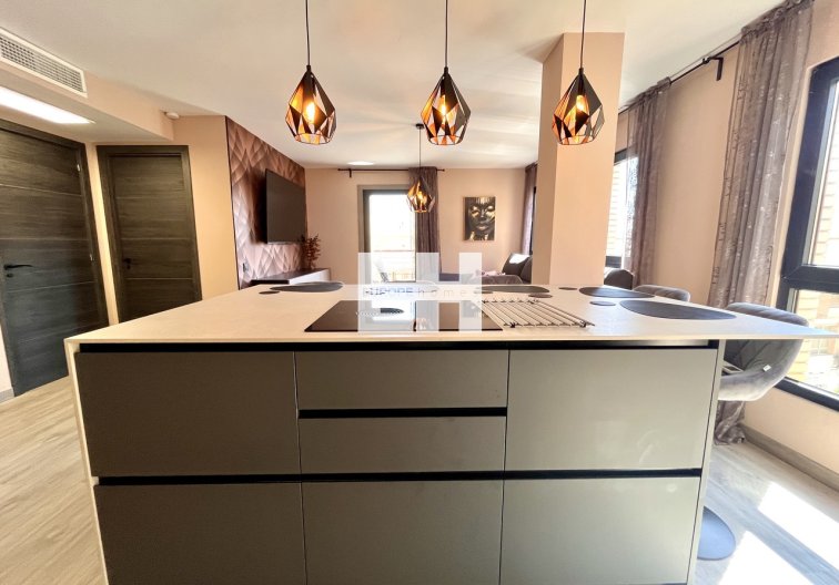 Resale - Apartment - Almoradí - Inland