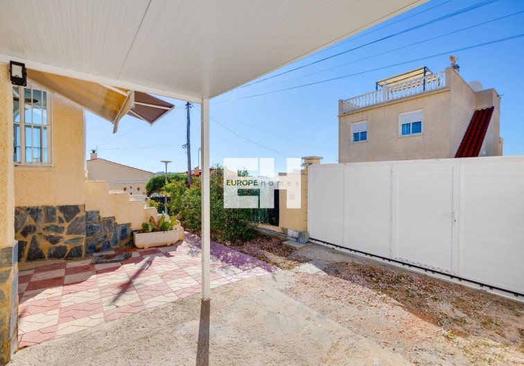 Herverkoop - villa - San Fulgencio - La Marina