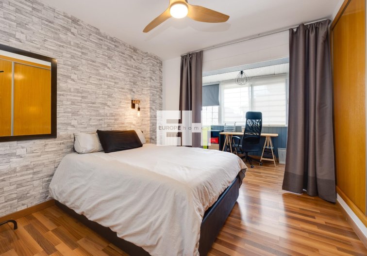 Resale - villa - Los Montesinos - La Herrada