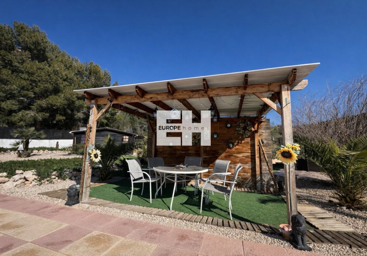 Segunda mano - villa - Castalla - Costa Blanca