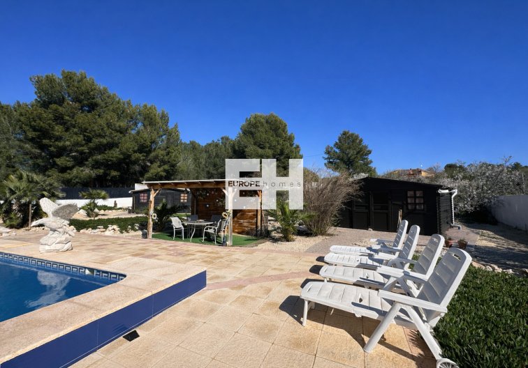 Segunda mano - villa - Castalla - Costa Blanca