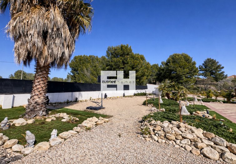 Segunda mano - villa - Castalla - Costa Blanca