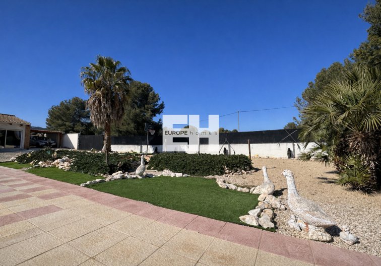 Segunda mano - villa - Castalla - Costa Blanca