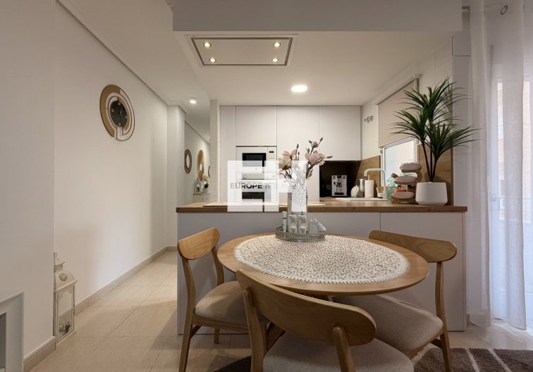 Wiederverkauf - Wohnung - Torrevieja - Costa Blanca