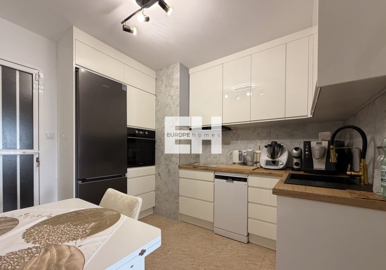 Revente - Appartement - Torrevieja - Urb. Calas Blancas III