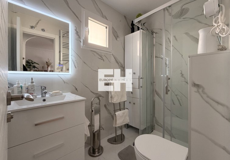 Revente - Appartement - Torrevieja - Urb. Calas Blancas III