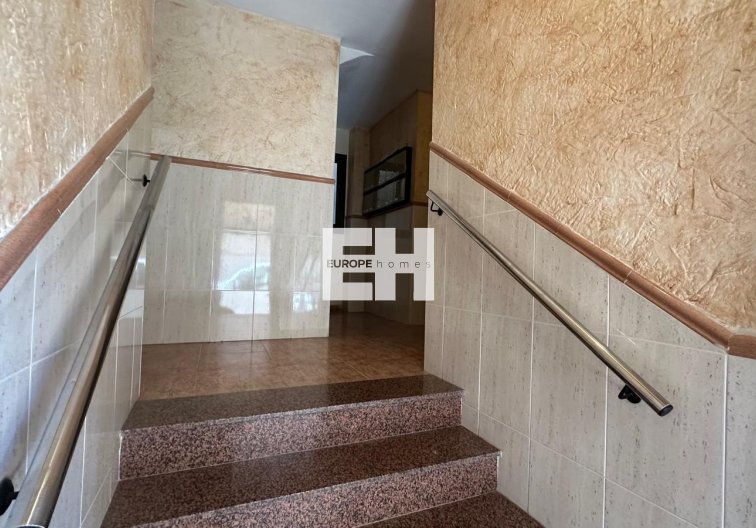 Herverkoop - Appartement - Torrevieja - Estacion De Autobuses