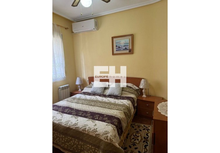 Wiederverkauf - villa - Playa Flamenca - Costa Blanca