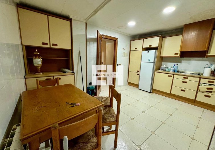 Wiederverkauf - Wohnung - Torrevieja - Centro