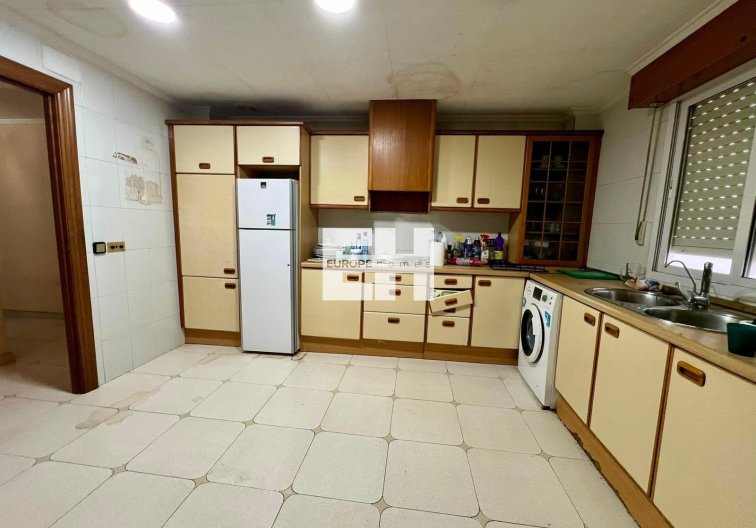 Wiederverkauf - Wohnung - Torrevieja - Centro