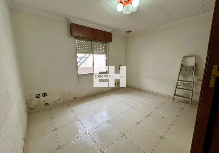 Wiederverkauf - Wohnung - Torrevieja - Centro