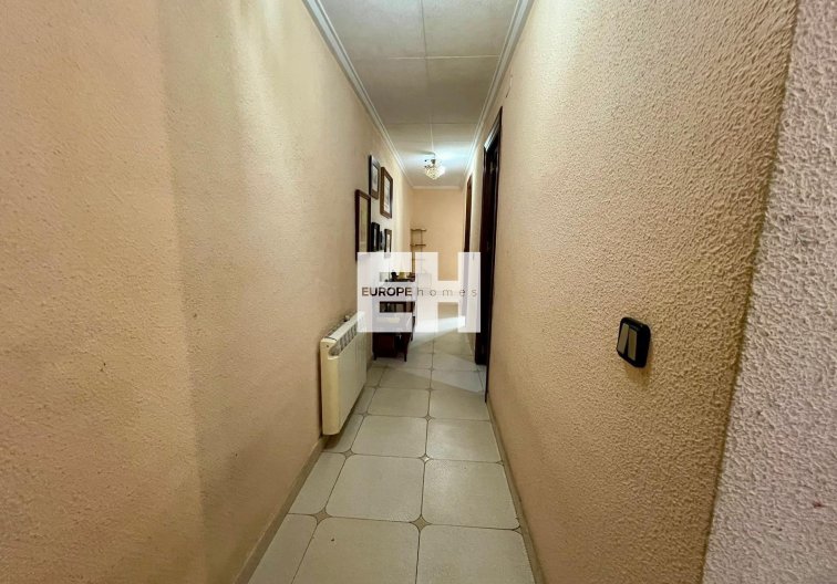 Wiederverkauf - Wohnung - Torrevieja - Centro
