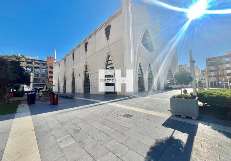 Wiederverkauf - Wohnung - Torrevieja - Centro