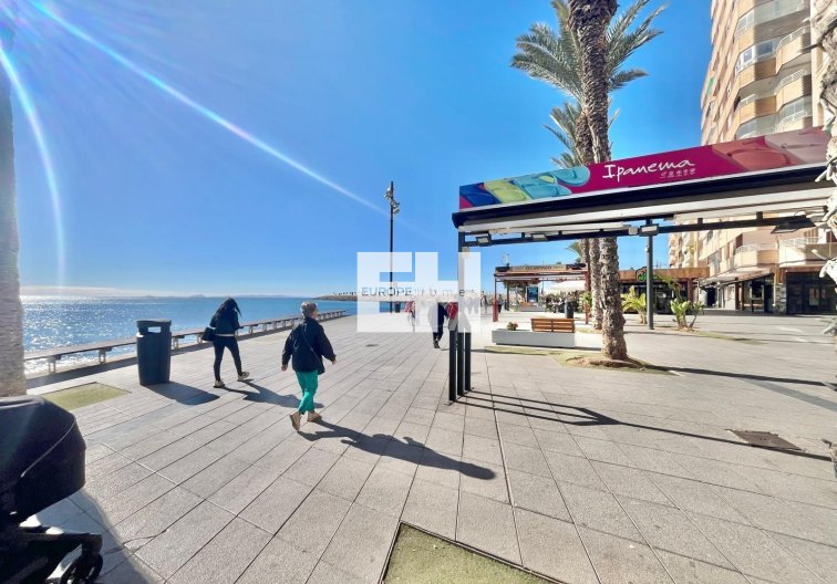 Wiederverkauf - Wohnung - Torrevieja - Centro