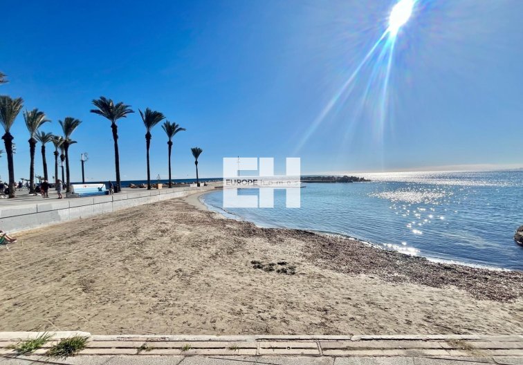 Wiederverkauf - Wohnung - Torrevieja - Centro