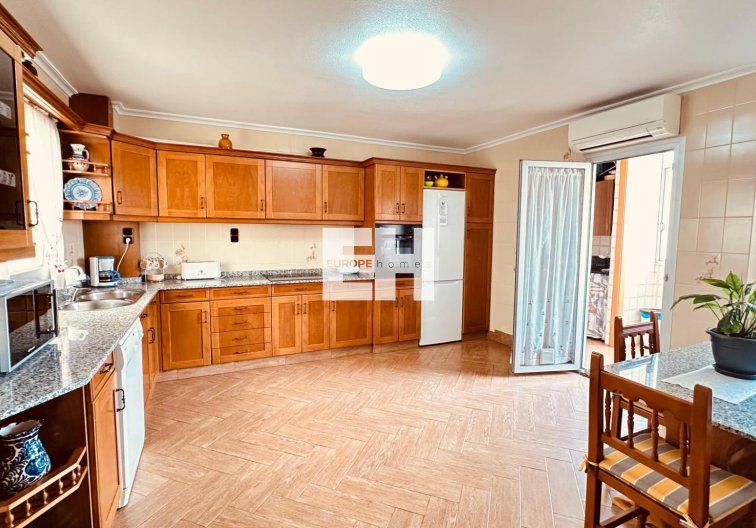 Wiederverkauf - Wohnung - Torrevieja - Centro