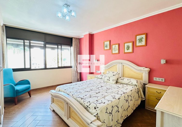 Wiederverkauf - Wohnung - Torrevieja - Centro