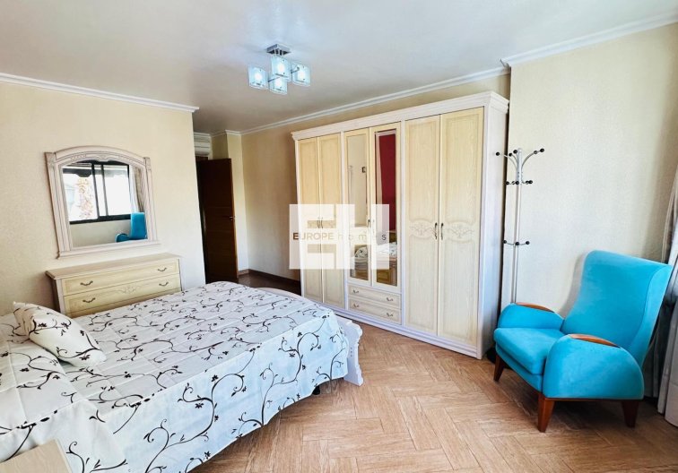Wiederverkauf - Wohnung - Torrevieja - Centro