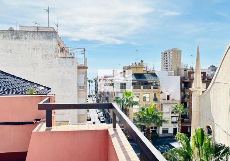 Wiederverkauf - Wohnung - Torrevieja - Centro