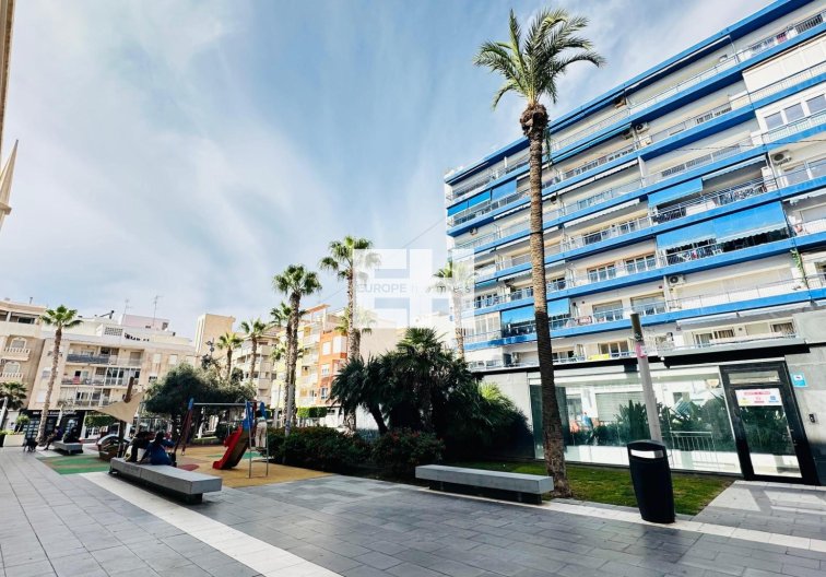Wiederverkauf - Wohnung - Torrevieja - Centro