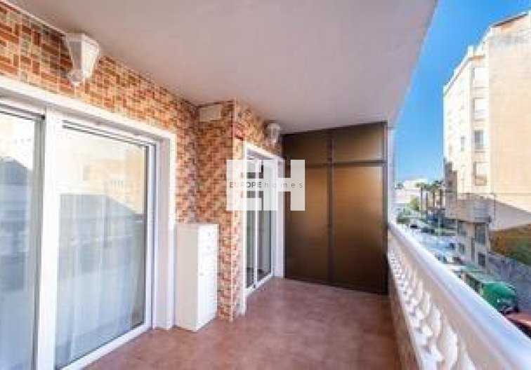 Wiederverkauf - Wohnung - Torrevieja - Playa del Cura